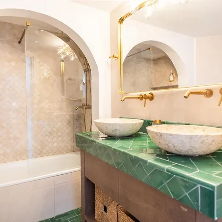 Spacious Andalusian With Private Pool Rems *