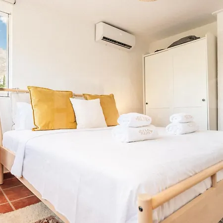 Spacious Andalusian With Private Pool Rems * Benalmádena