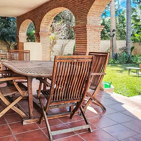 Semesterbostad Spacious Andalusian With Private Pool Rems Benalmádena