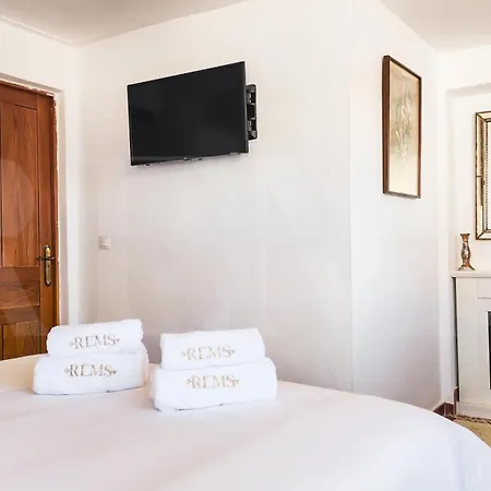 Spacious Andalusian With Private Pool Rems Semesterbostad
