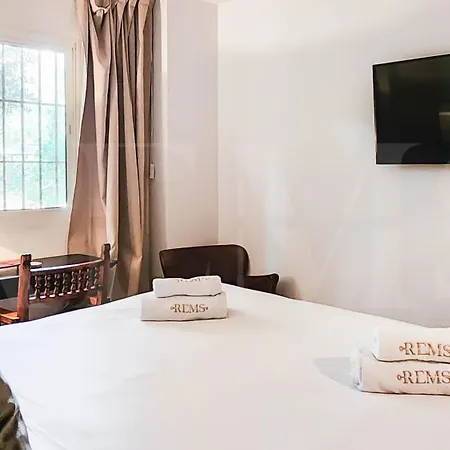 Feriehus Spacious Andalusian With Private Pool Rems *